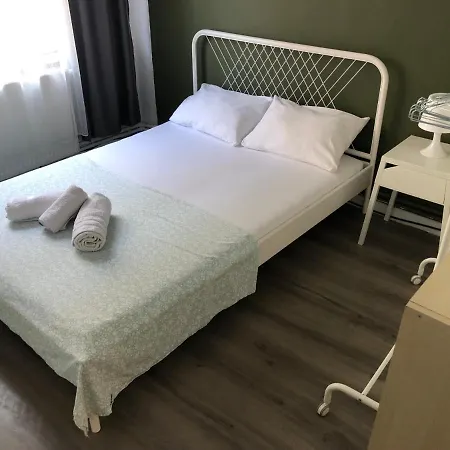 Cute Flat Cihangir アパート