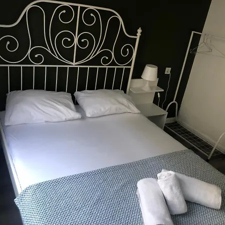 Cute Flat Cihangir Apartamento