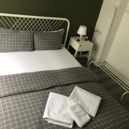 Cute Flat Cihangir * 伊斯坦布尔